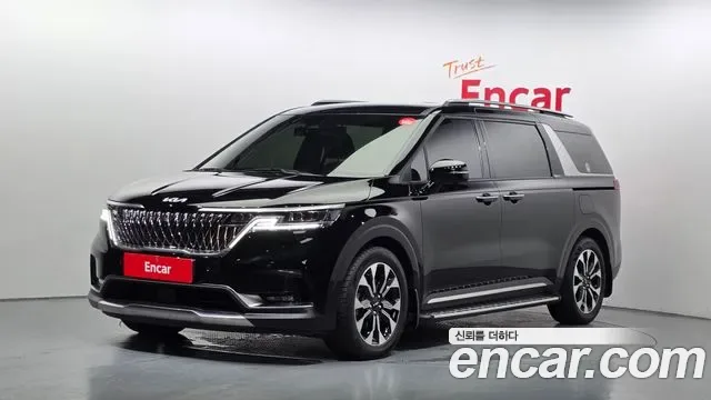 Kia Carnival дизель 9 мест Signature