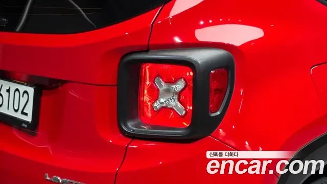 Jeep Renegade 1.3 AWD, миниатюра 3