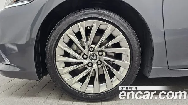 Lexus ES, миниатюра 19