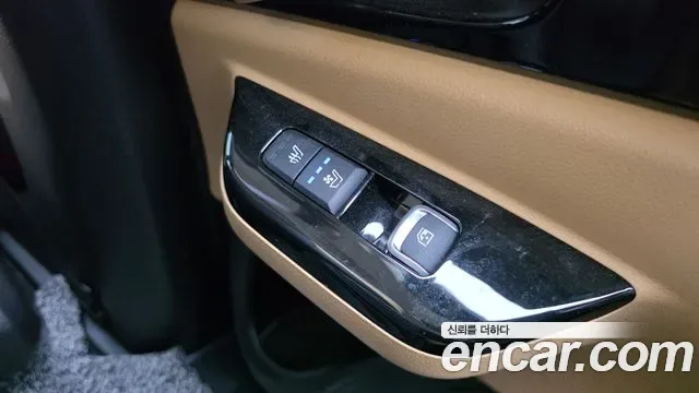 Kia Carnival дизель 9 мест, миниатюра 9