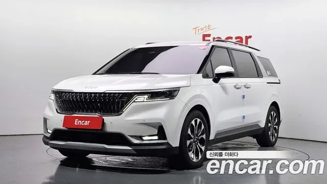 Kia Carnival дизель 9 мест Prestige
