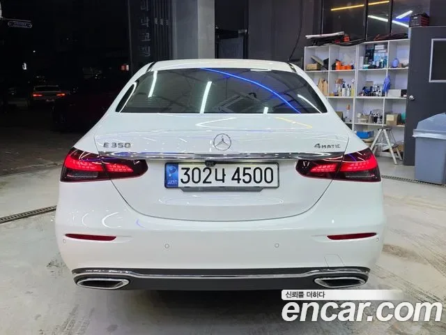 Mercedes-Benz E-Class E350 4MATIC, миниатюра 6