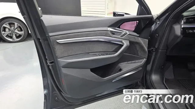 Audi e-, миниатюра 13