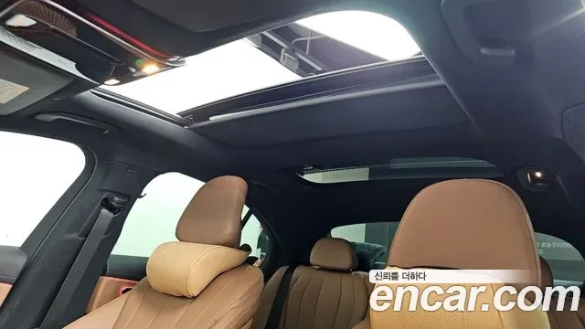 Mercedes-Benz E-Class E200 AMG Line, миниатюра 6