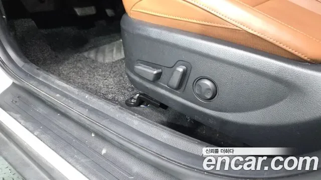 Kia Seltos бензин 1.6 Turbo 2WD Gravity, миниатюра 3