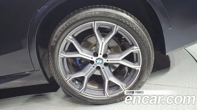 BMW X5 xDrive 40i M, миниатюра 25