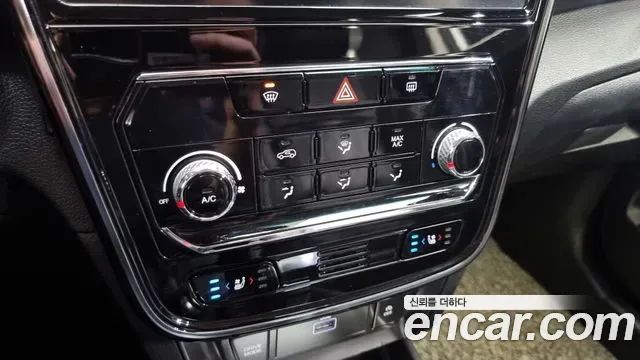 KGM Tivoli бензин 1.5 2WD V5, миниатюра 4