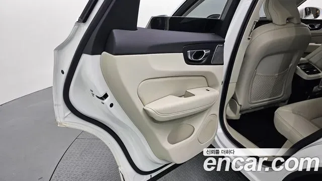 Volvo XC60 B5, миниатюра 16