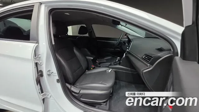 Hyundai Avante AD, миниатюра 11