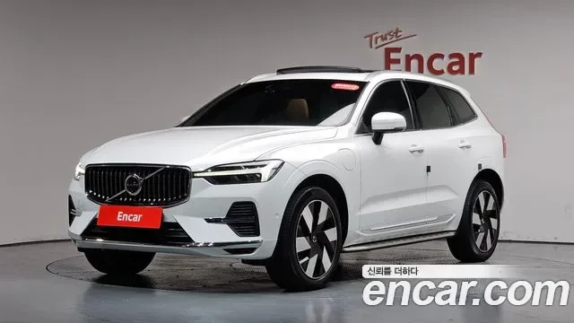 Volvo XC60 T8