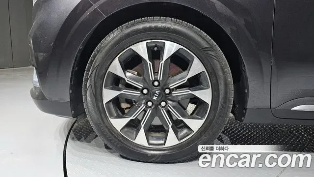 Kia Carnival дизель 9 мест, миниатюра 30