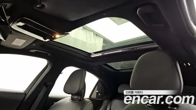 Mercedes-Benz C-Class C300 AMG Line, миниатюра 15