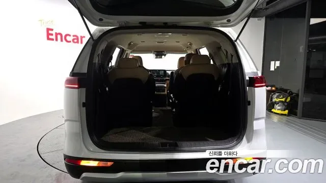 Kia Carnival дизель 9 мест Prestige, миниатюра 11