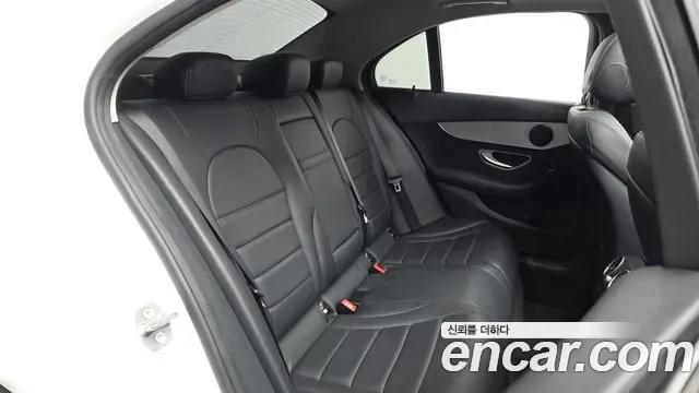 Mercedes-Benz C-Class C200, миниатюра 18