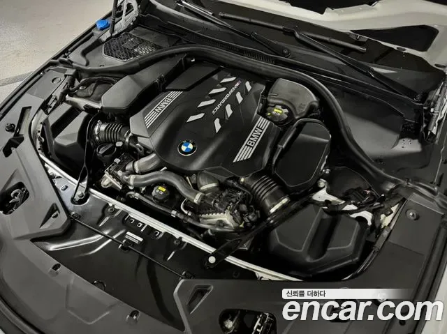 BMW 8 (G15) M850i xDrive, миниатюра 2