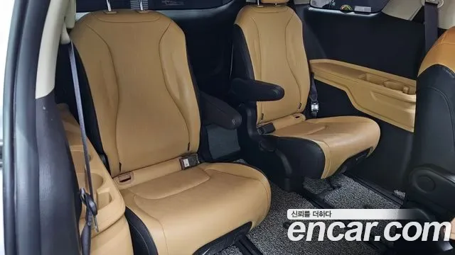 Kia Carnival дизель 9 мест Prestige, миниатюра 3