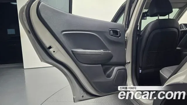 Hyundai Venue, миниатюра 28