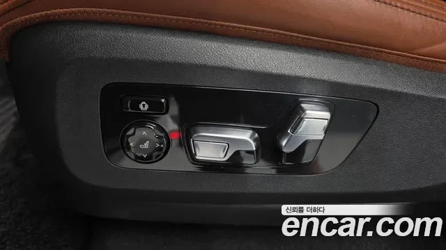 BMW X5 M50i, миниатюра 20