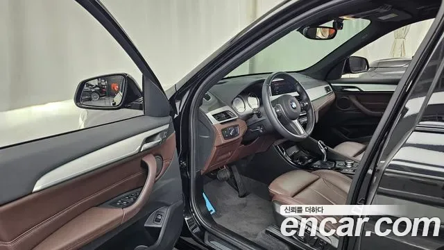 BMW X1 xDrive 20i M, миниатюра 11
