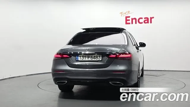 Mercedes-Benz E-Class E350 4MATIC AMG Line, миниатюра 13