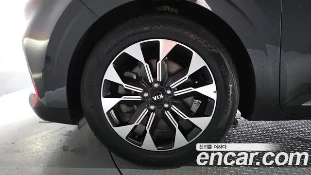 Kia Carnival дизель 7 мест Signature, миниатюра 4
