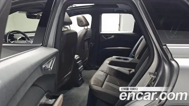 Audi Q4 40 Premium, миниатюра 11
