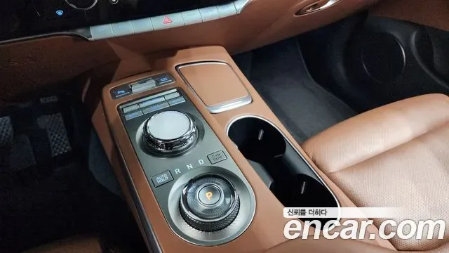 Genesis GV70 2.2 дизель AWD ( ), миниатюра 4