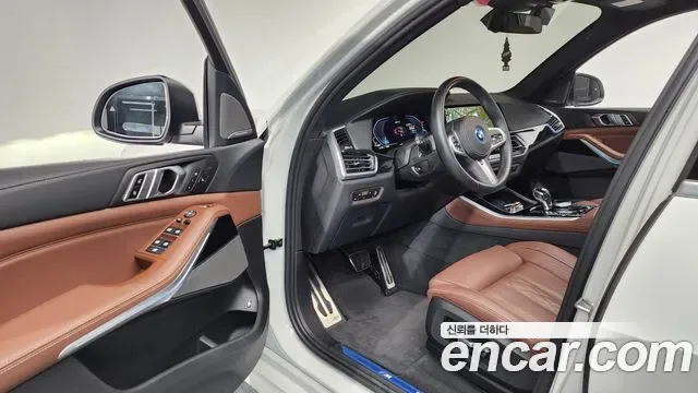 BMW X5 xDrive 45e M, миниатюра 5