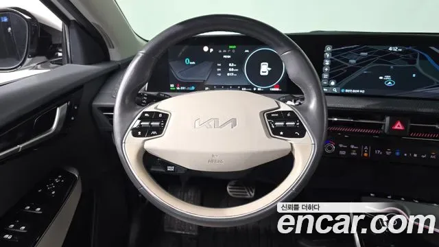 Kia EV6, миниатюра 10
