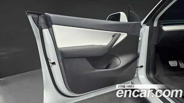 Tesla Y AWD, миниатюра 15