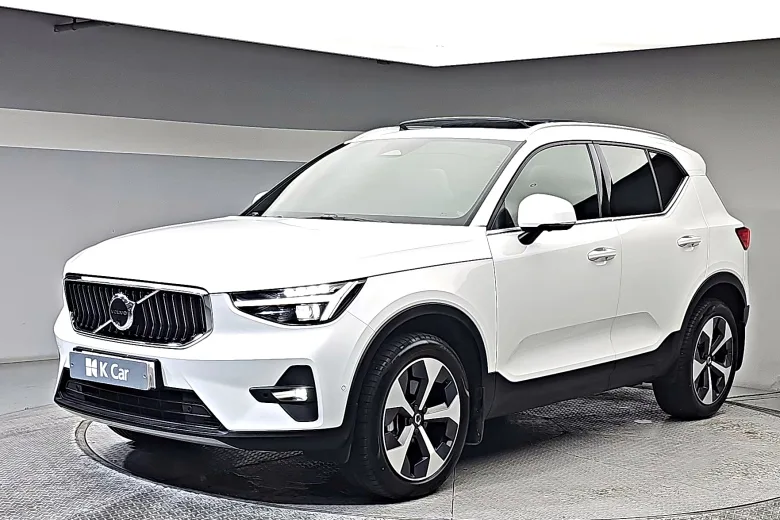 Volvo XC40 B4