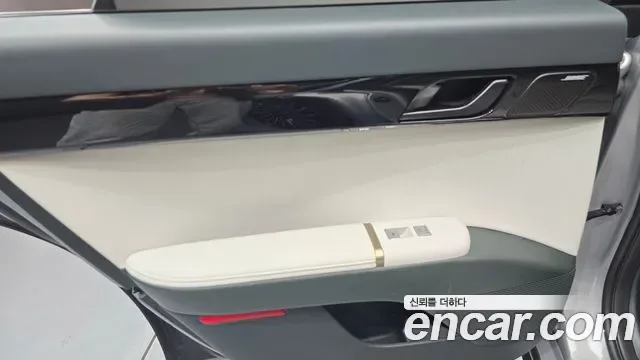 Hyundai Grandeur Calligraphy, миниатюра 4