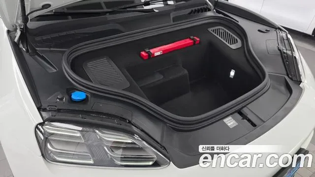 Porsche EV, миниатюра 28