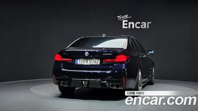 BMW 5 (G30) M550i xDrive, миниатюра 16