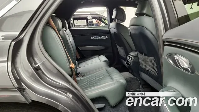 Genesis GV70 2.5T бензин AWD ( ), миниатюра 28