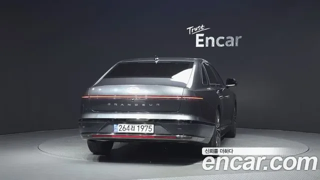 Hyundai Grandeur Calligraphy, миниатюра 5