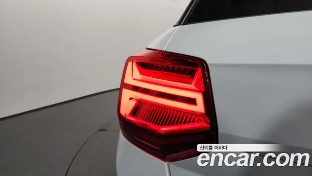 Audi Q2 35 TDI Premium, миниатюра 27