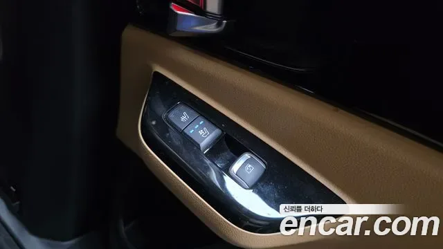 Kia Carnival дизель 9 мест, миниатюра 21