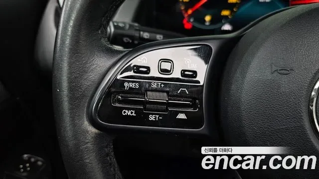 Mercedes-Benz GLB GLB200 d, миниатюра 15