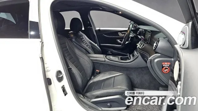 Mercedes-Benz E-Class E220d 4MATIC AMG Line, миниатюра 11