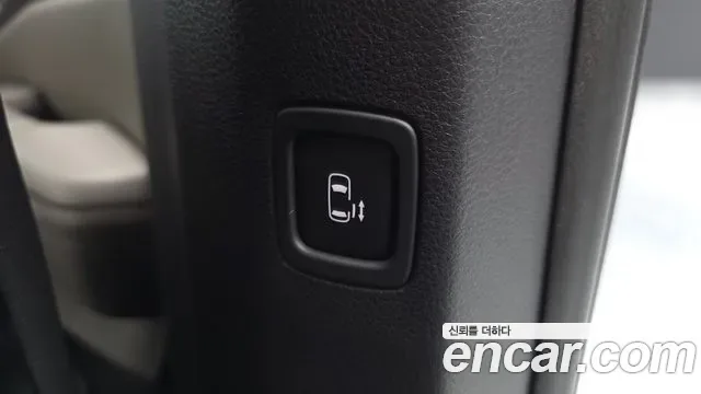 Kia Carnival дизель 9 мест, миниатюра 10