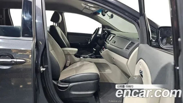 Kia Carnival 8 мест, миниатюра 6