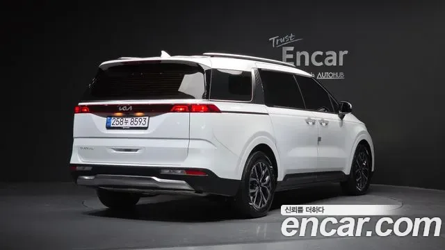 Kia Carnival дизель 9 мест, миниатюра 6