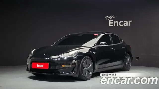 Tesla 3 AWD