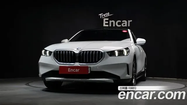 BMW 5 (G60) 520i, миниатюра 10