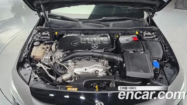 Mercedes-Benz A-Class A220, миниатюра 13
