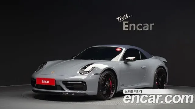 Porsche 911 4 GTS