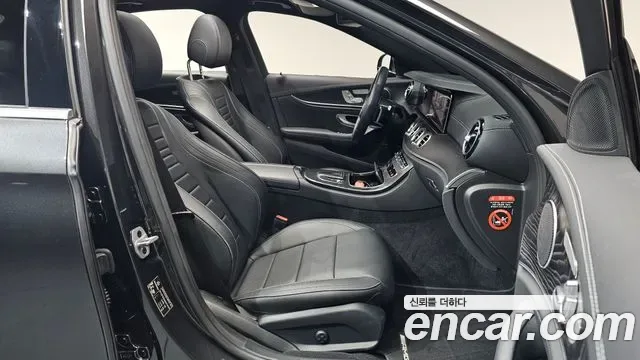 Mercedes-Benz E-Class E220d 4MATIC AMG Line, миниатюра 28