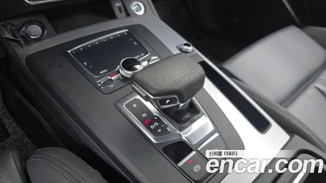 Audi Q5 40 TDI Premium, миниатюра 6