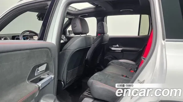 Mercedes-Benz GLB AMG GLB35 4MATIC, миниатюра 12